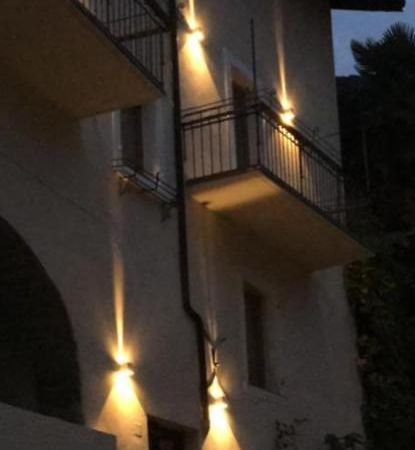 Castle Rhythm Inn Arco Esterno foto